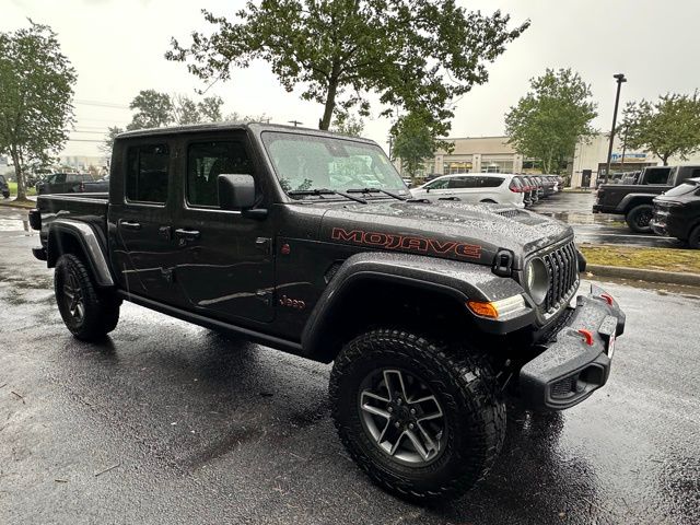 2025 Jeep Gladiator Mojave photo 2