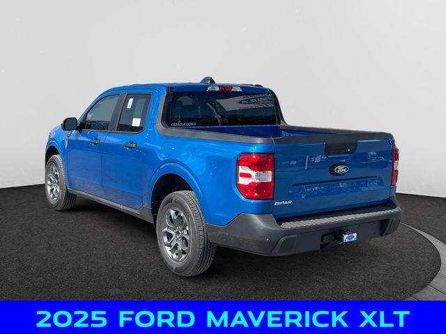 2025 Ford Maverick XLT photo 2