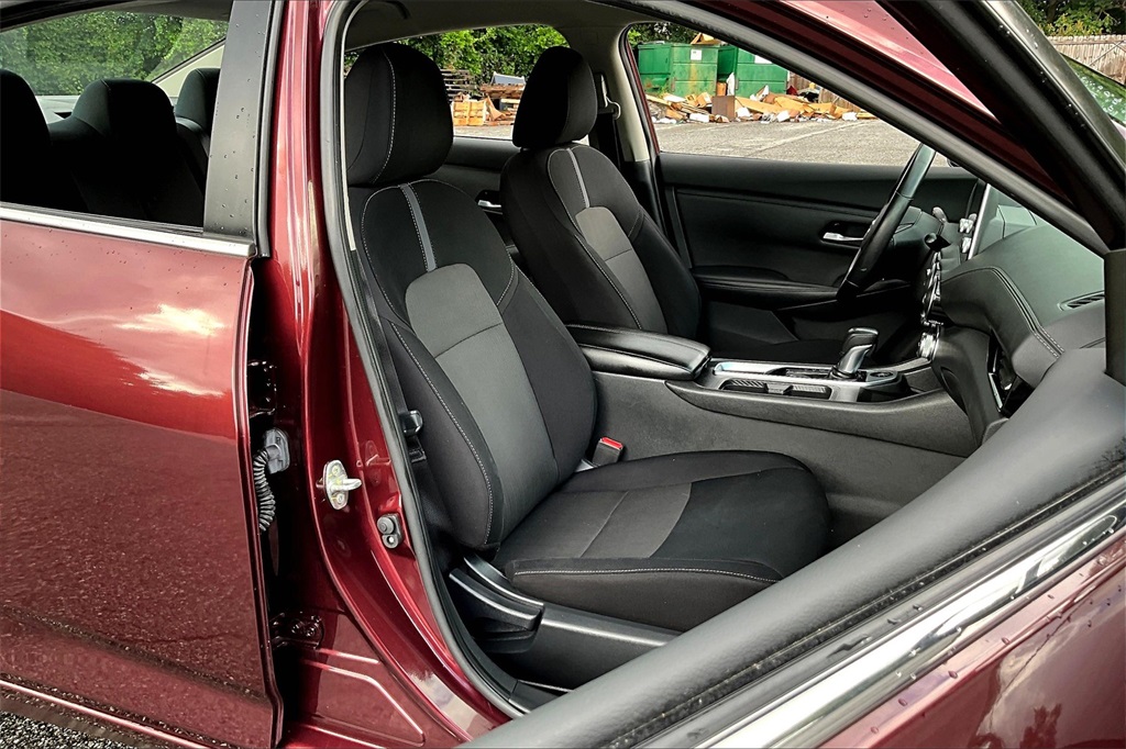 2021 Nissan Sentra SV photo 26