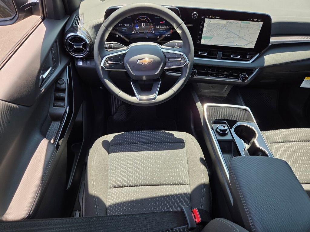 2026 Chevrolet Equinox LT photo 7