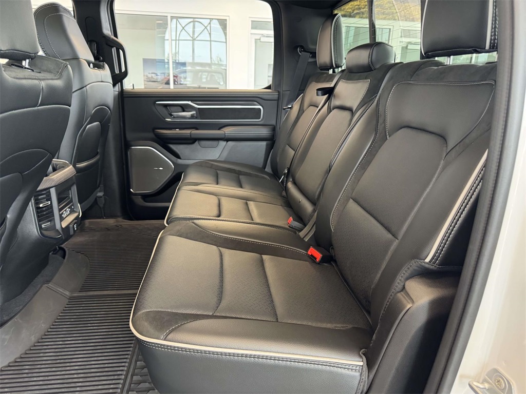 2025 Ram 1500 Laramie photo 15