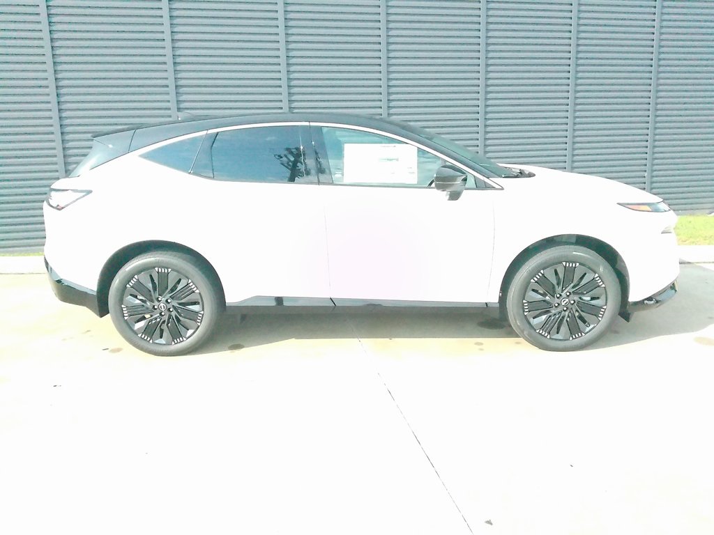 2025 Nissan Murano Platinum photo 2