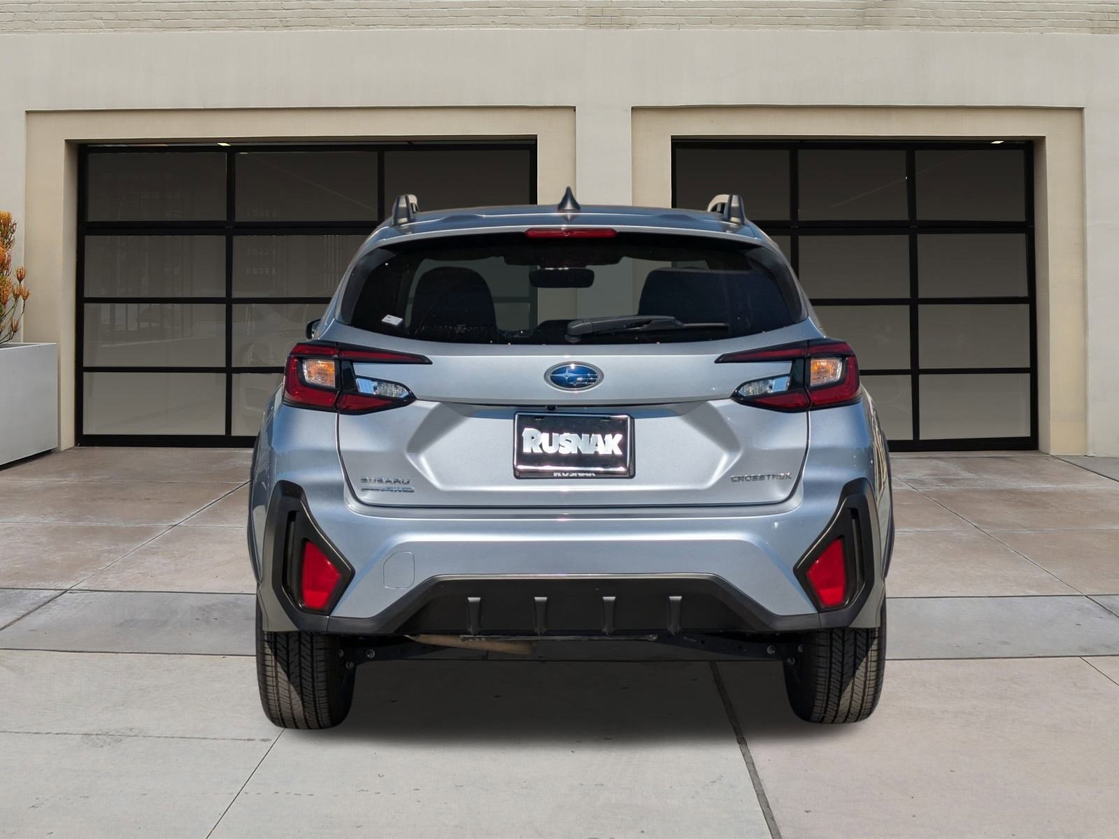 2024 Subaru Crosstrek Premium photo 4