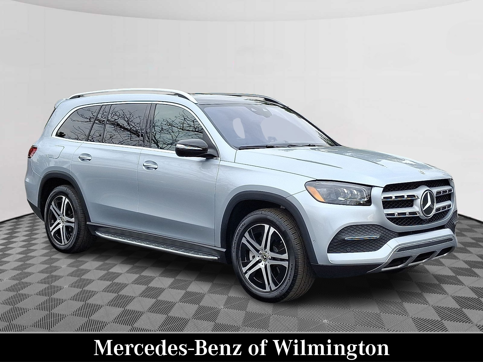 2022 Mercedes-Benz GLS GLS450's photo