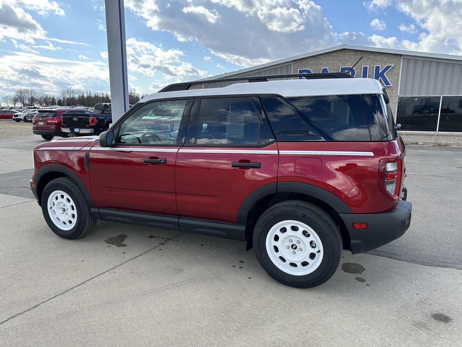 2025 Ford Bronco Sport Heritage photo 3