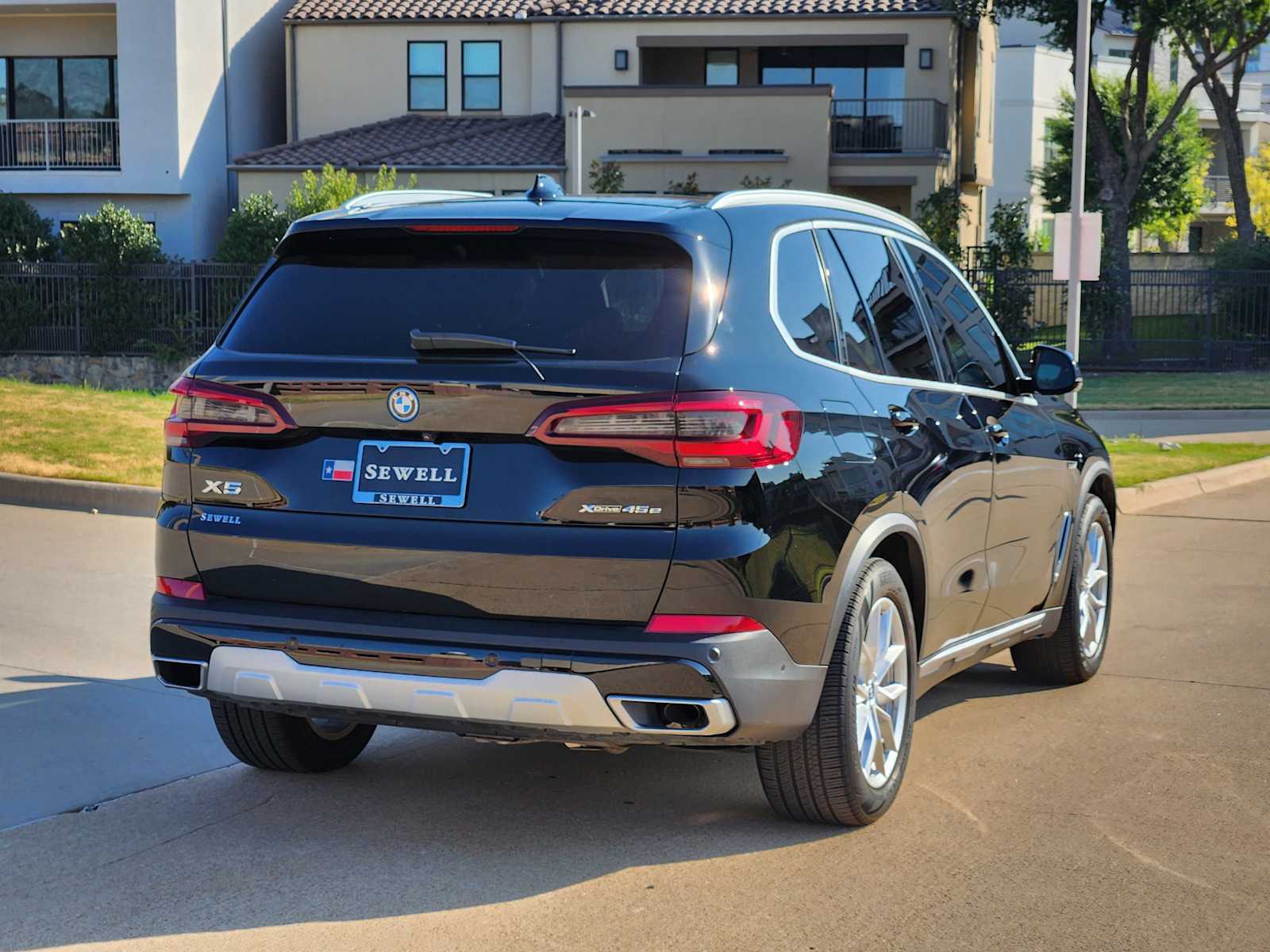2022 Bmw X5 xDrive45e photo 3