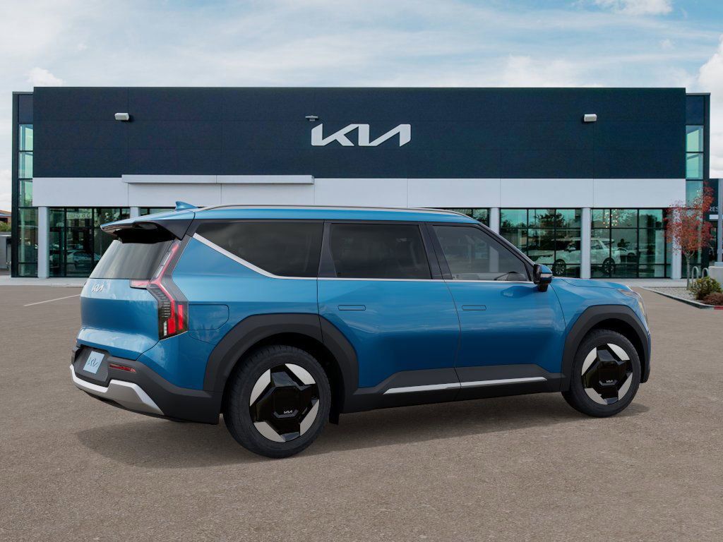 2026 Kia EV9 Wind photo 4