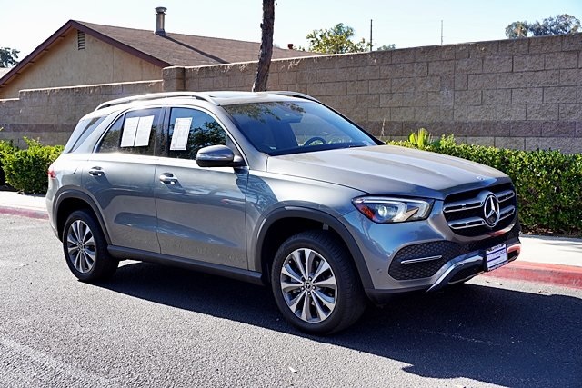 2022 Mercedes Benz GLE 350 4MATIC photo 4