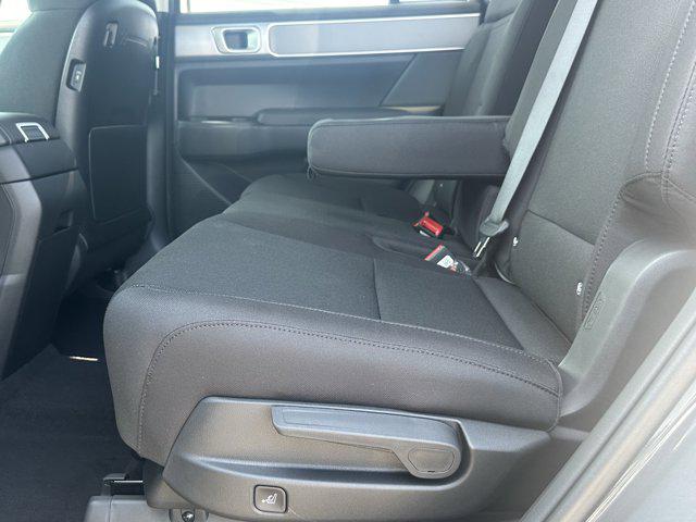 2026 Hyundai Santa Fe SE photo 18