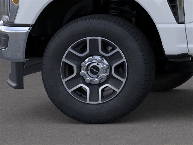 2025 Ford F-350 photo 17