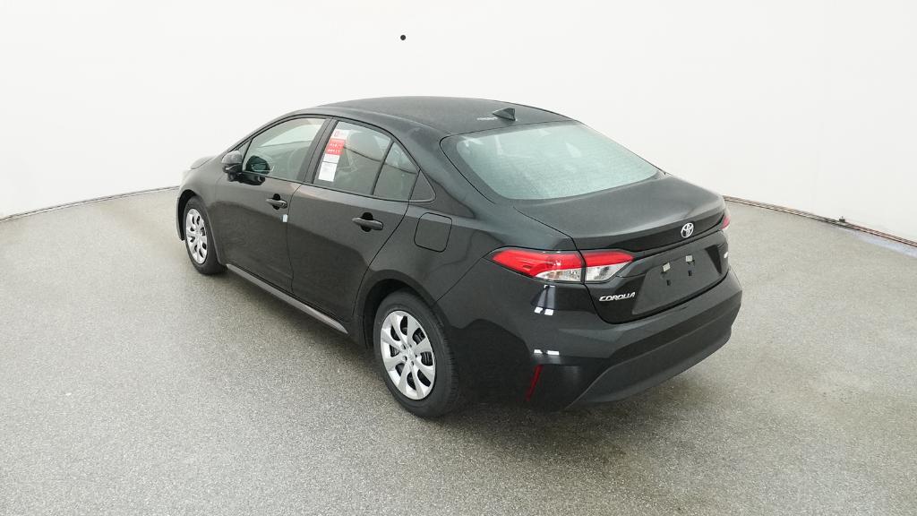 2025 Toyota Corolla LE photo 13