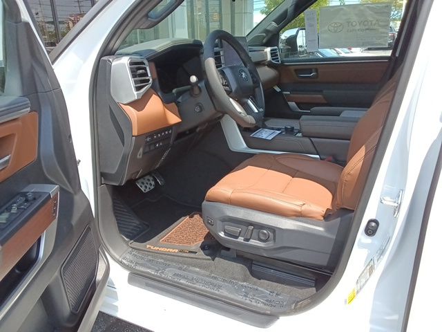 2025 Toyota Tundra 1794 Edition CrewMax photo 7
