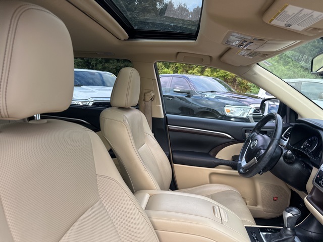 2015 Toyota Highlander Limited photo 41