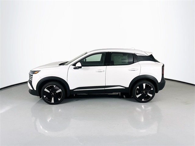 2025 Nissan Kicks SR photo 3