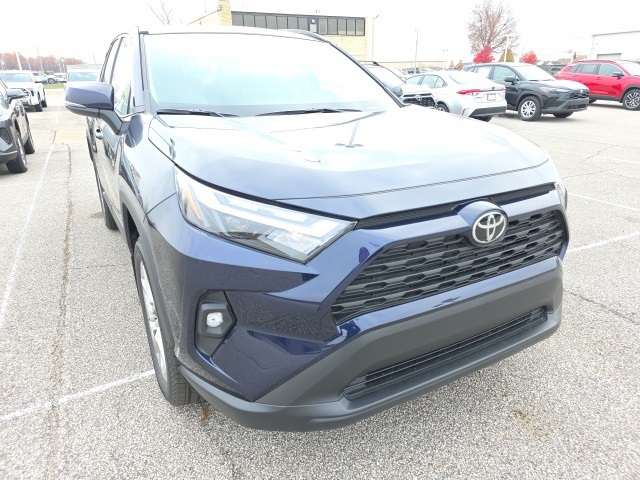 2025 Toyota RAV4 XLE Premium's photo