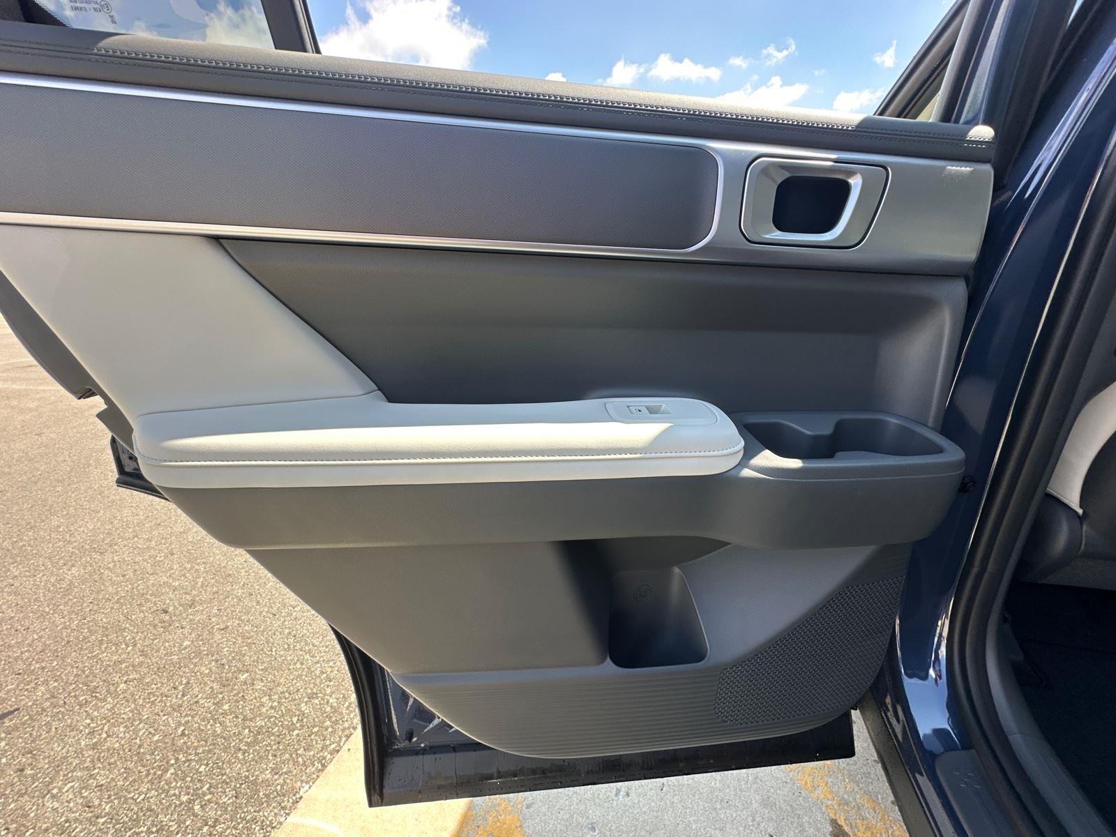 2026 Hyundai Santa Fe SEL photo 21