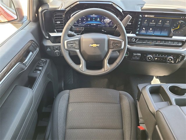 2025 Chevrolet Silverado 1500 LT photo 23