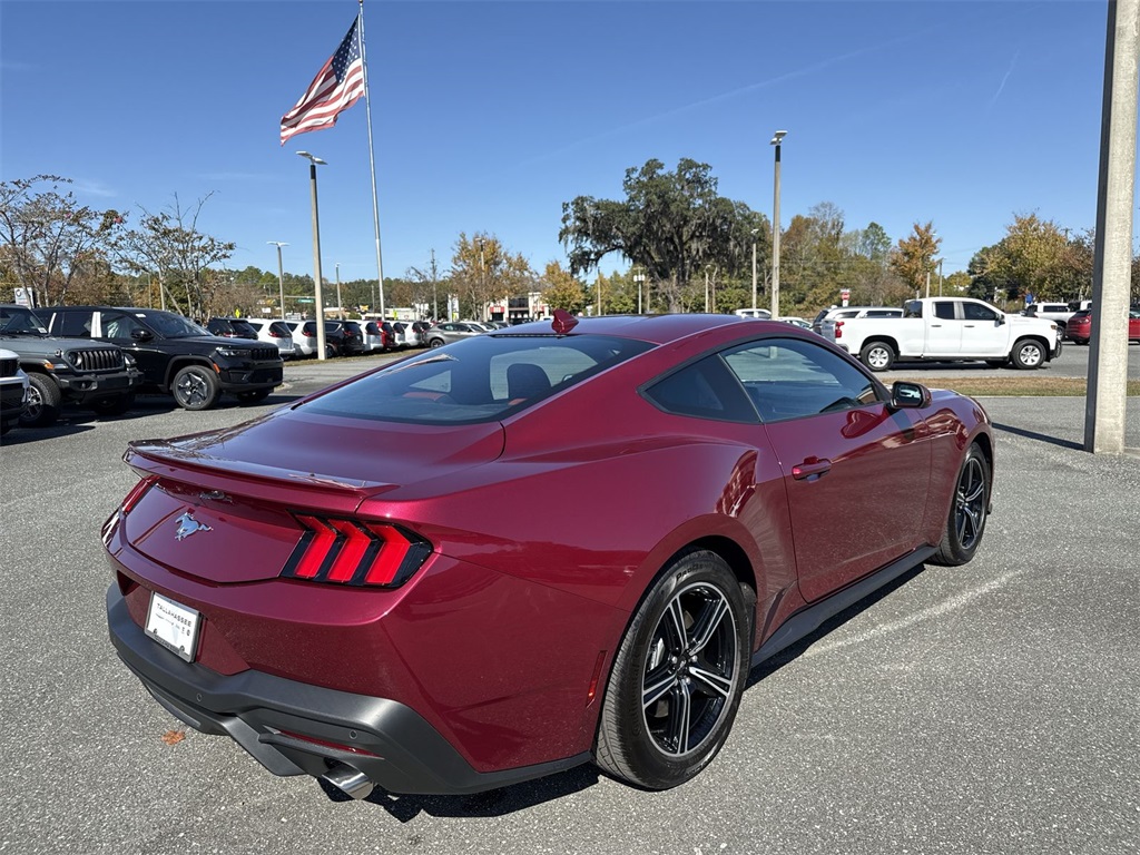 2025 Ford Mustang EcoBoost Premium photo 3