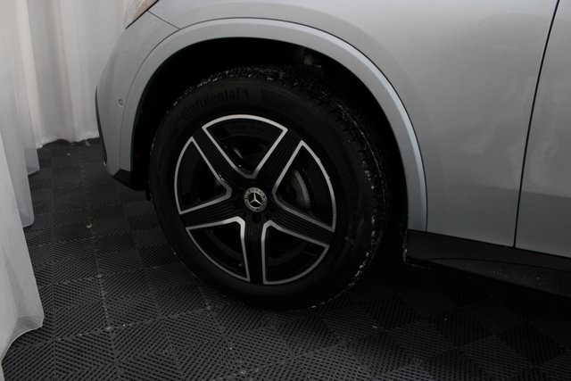 2025 Mercedes Benz GLC 350e 4MATIC photo 7