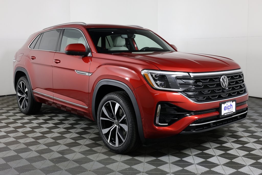 New 2025 Volkswagen Atlas Cross Sport 2.0T SEL Premium R-Line 4D