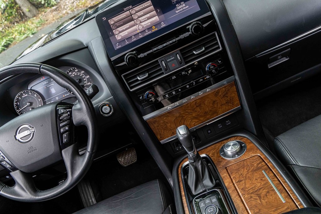 2023 Nissan Armada SL photo 20