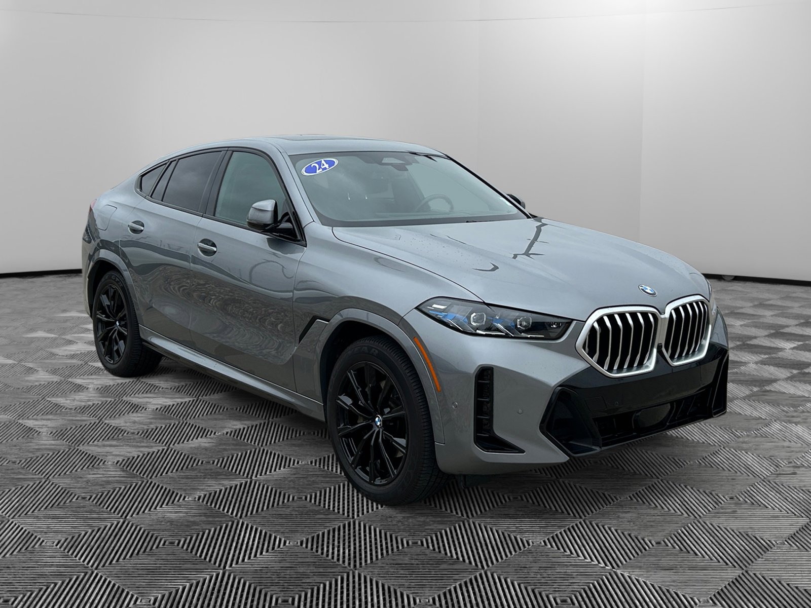 2024 BMW X6 40i's photo