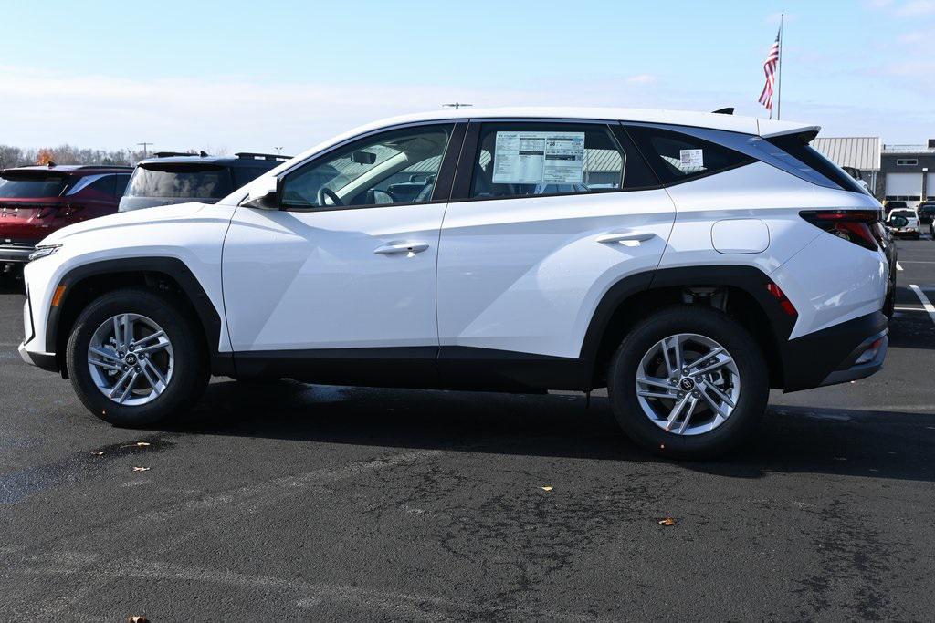2026 Hyundai Tucson SE photo 3