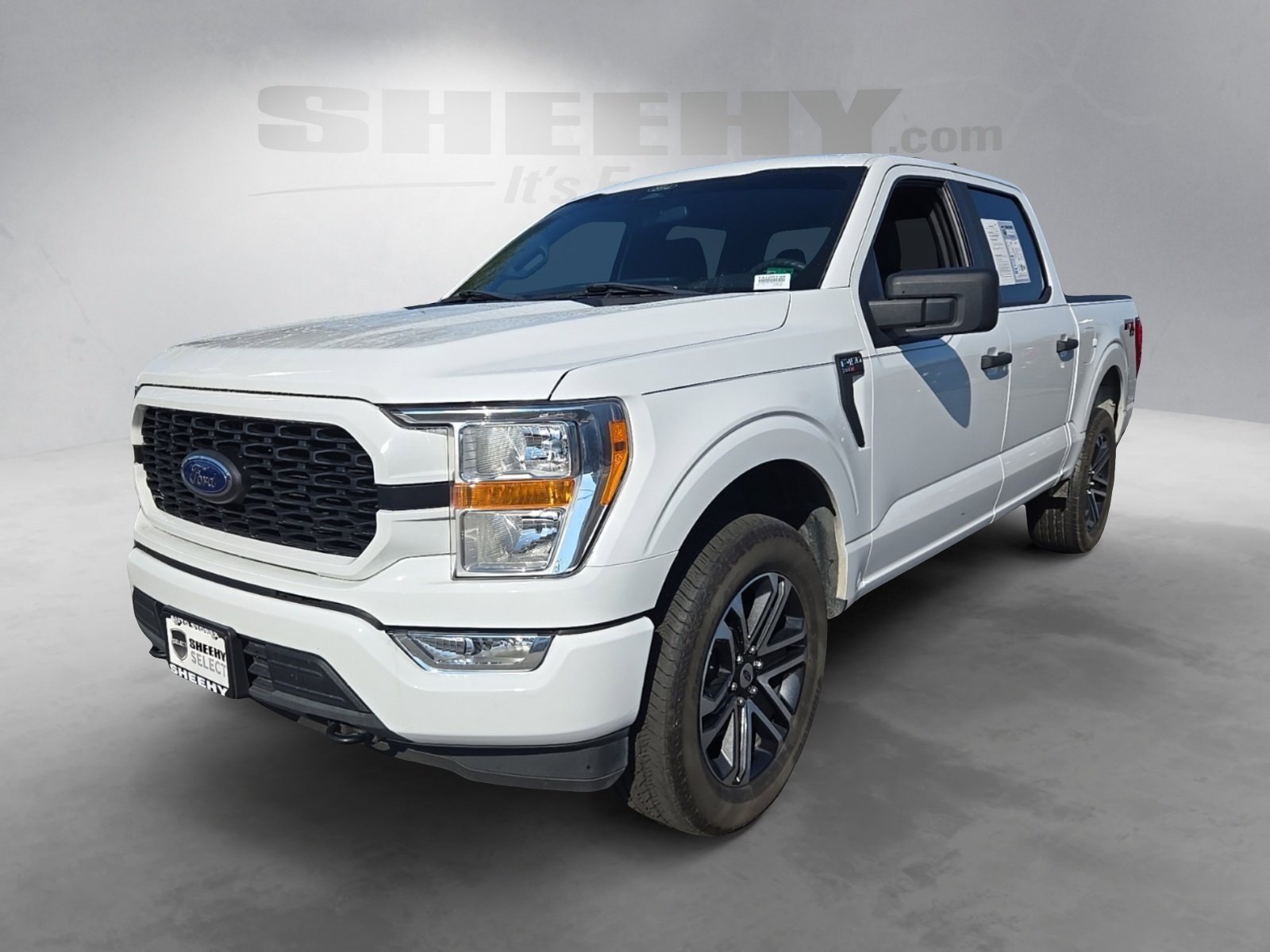 2022 Ford F-150 XL photo 16