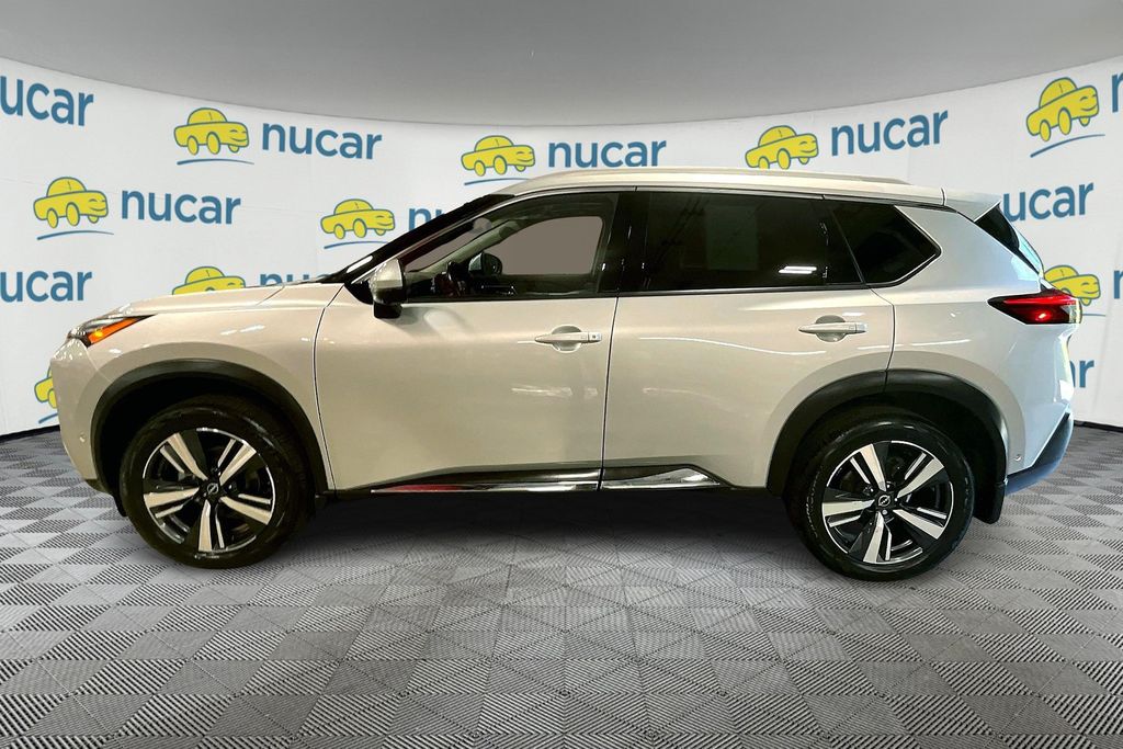 2022 Nissan Rogue Platinum photo 3