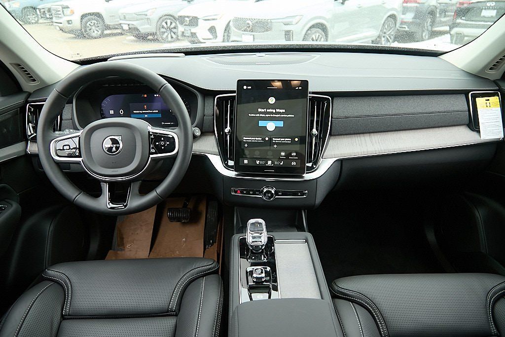 2026 VOLVO XC90 - Image 23