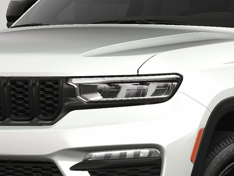 2025 Jeep Grand Cherokee Limited photo 13