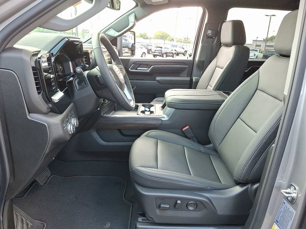 2025 Gmc Sierra HD SLT photo 14