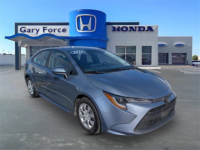 2023 Toyota Corolla LE's photo