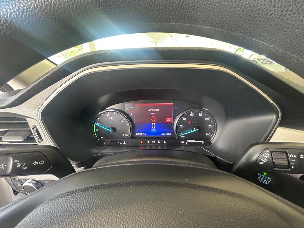 2022 Ford Escape SE Hybrid photo 37