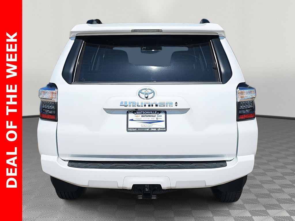 2024 Toyota 4Runner SR5 Premium photo 4