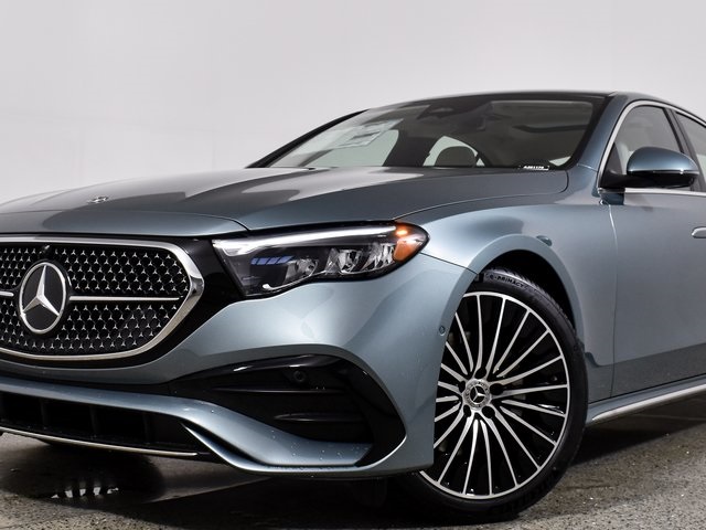 2026 Mercedes Benz E 350 4MATIC Sedan photo 3