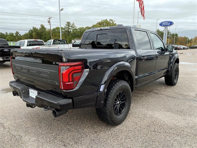 2024 Ford F-150 Raptor photo 2