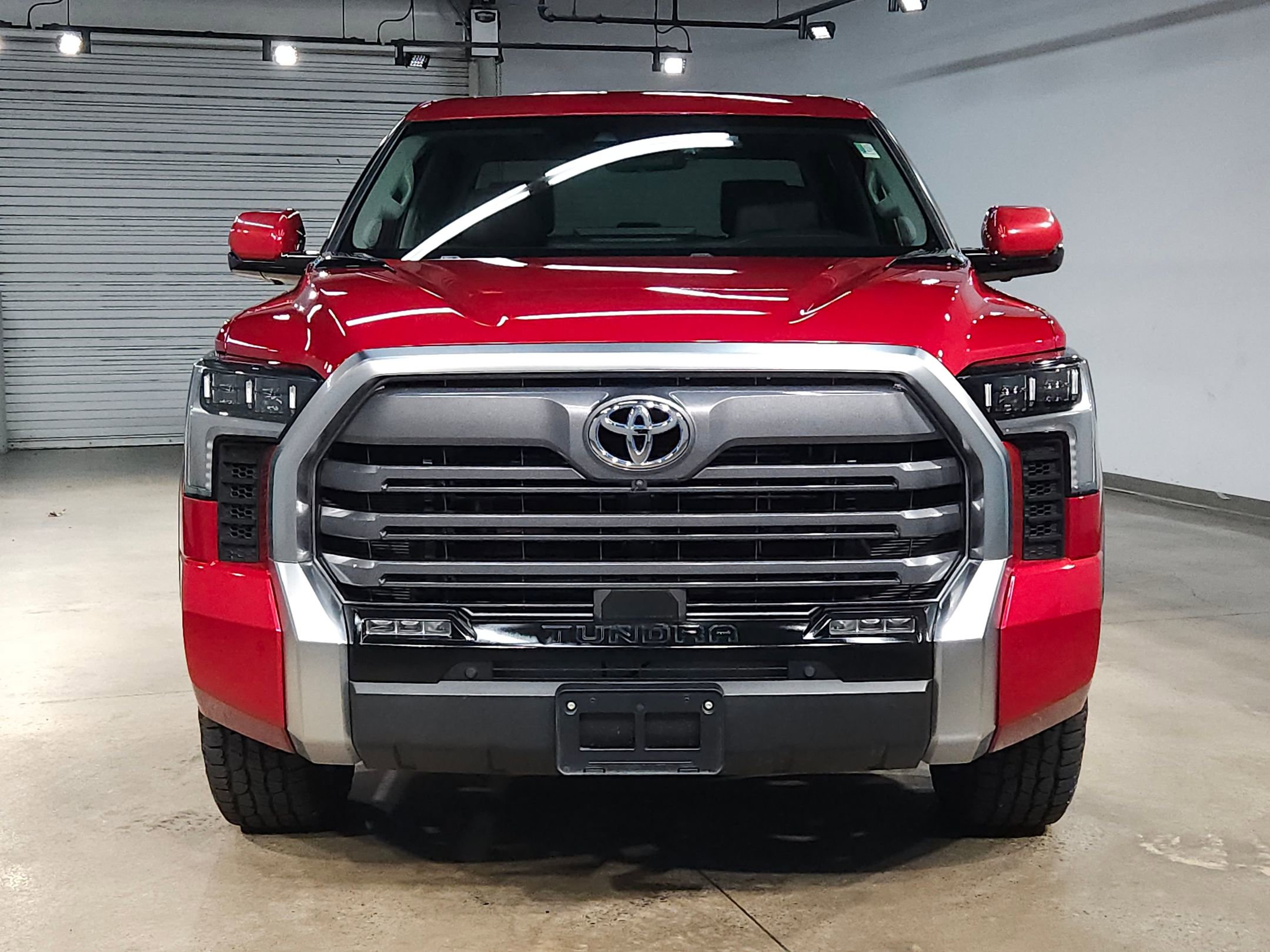 Used 2024 Toyota Tundra Limited with VIN 5TFJC5DB6RX041239 for sale in Little Rock