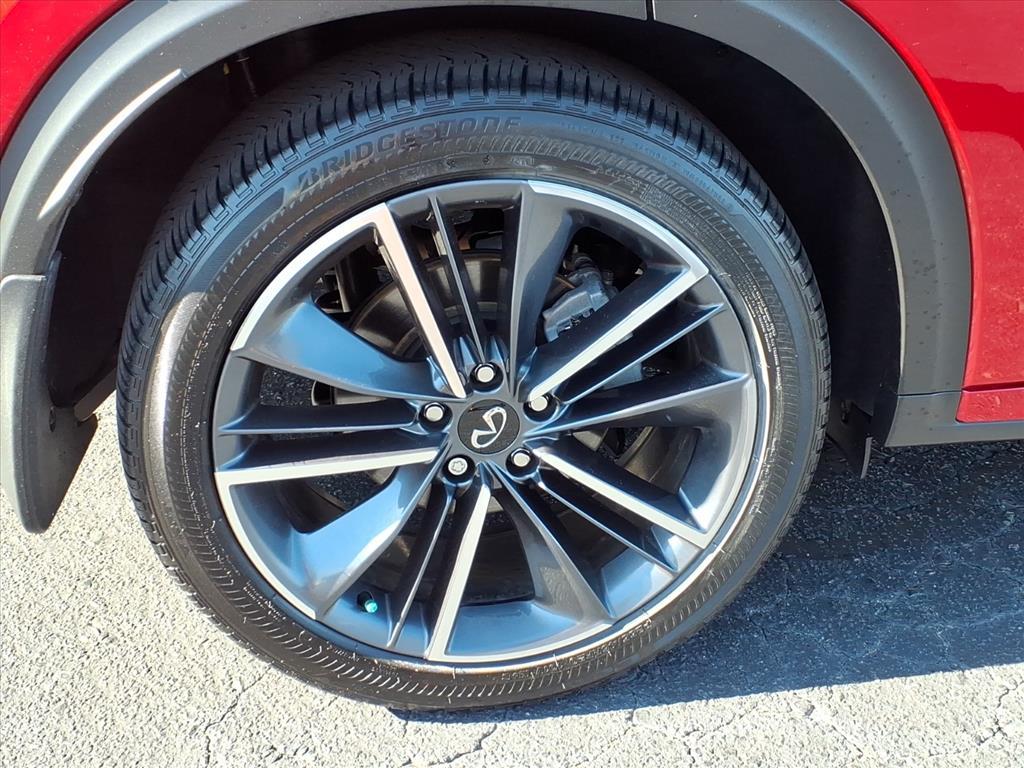 2023 Infiniti QX55 Essential photo 21