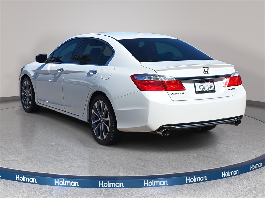 2015 Honda Accord Sport photo 4