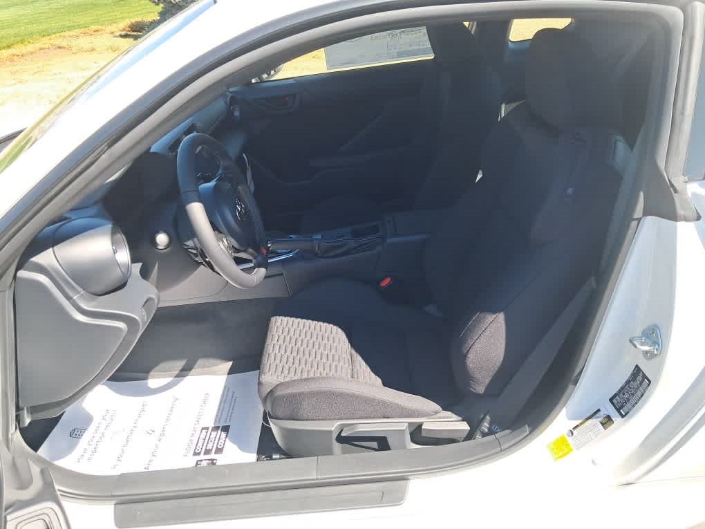 2024 Toyota GR86 photo 15