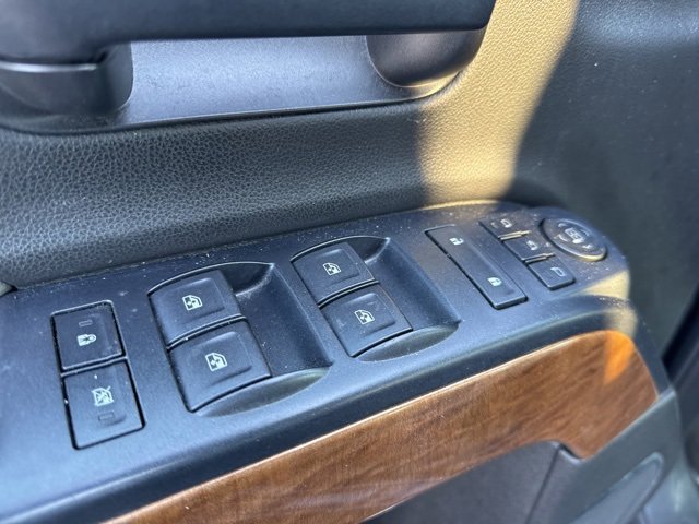 2017 Chevrolet Silverado 1500 LTZ photo 9