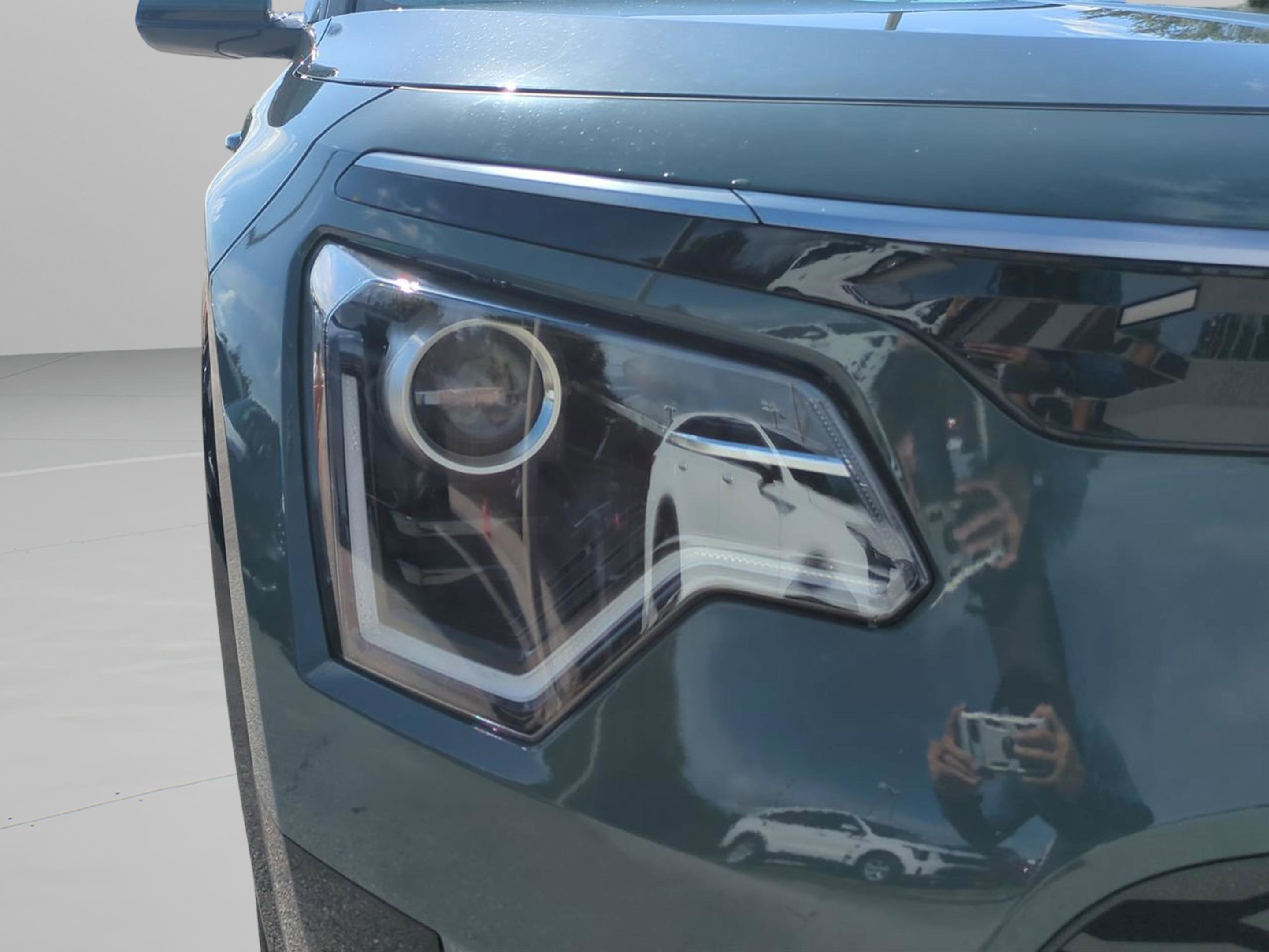 2025 Kia Niro EV Wind photo 9