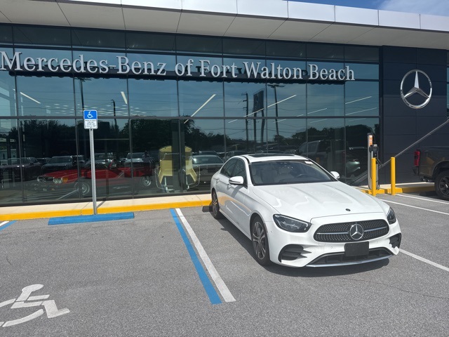 2021 Mercedes Benz E 350 4MATIC photo 2