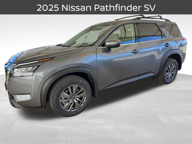 2025 Nissan Pathfinder SV's photo