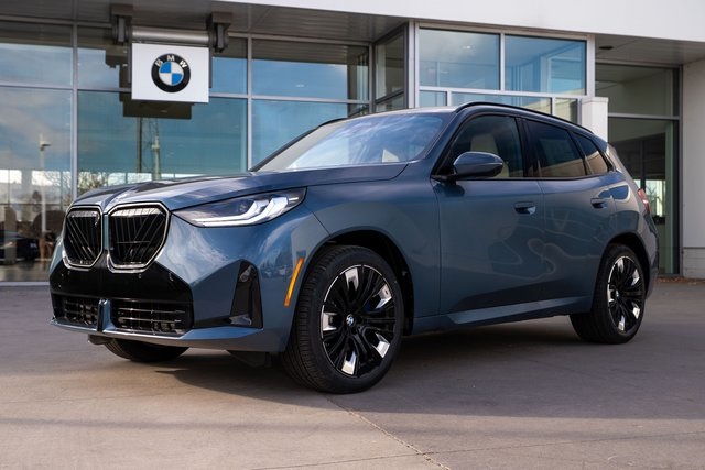 2026 BMW X3 30's photo