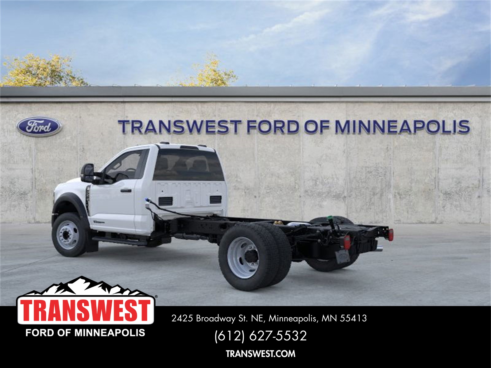 2025 Ford F-550 XL photo 4