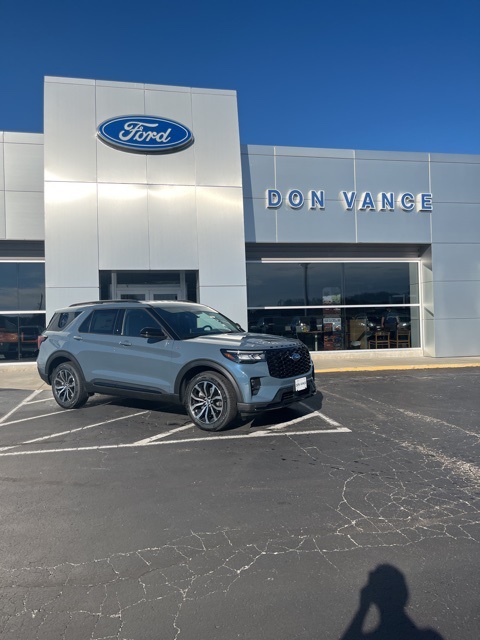 2026 Ford Explorer ST Line's photo