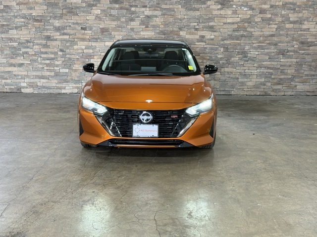 2024 Nissan Sentra SR photo 2