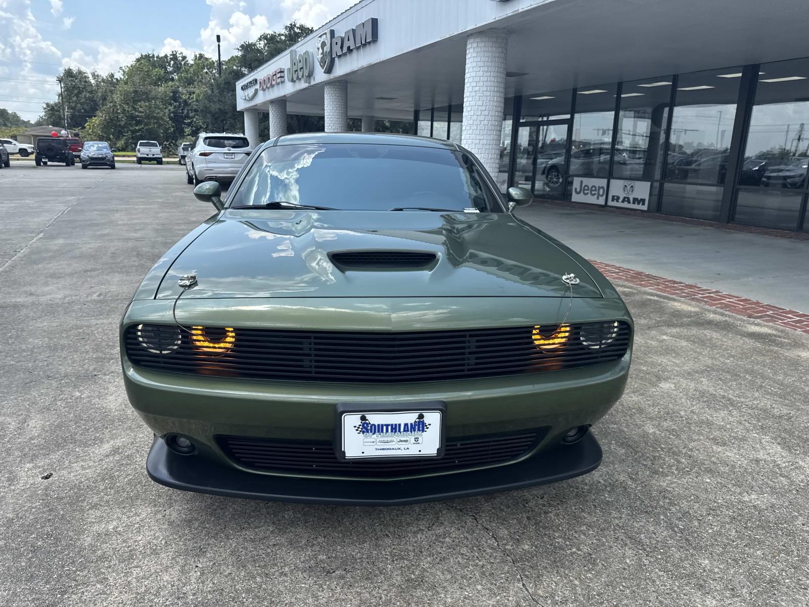2019 Dodge Challenger GT photo 2